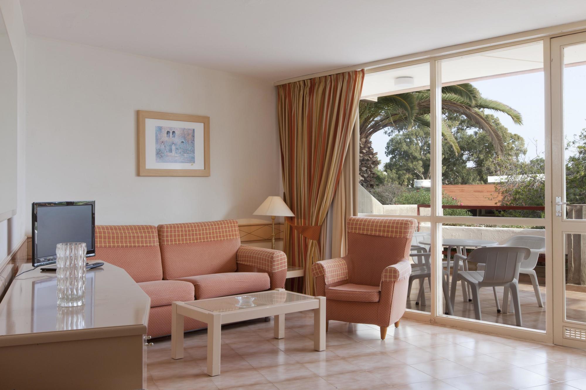 Alborada Ocean Club Apartahotel 3*